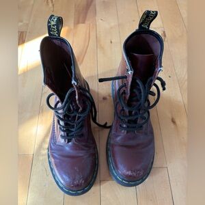 Vintage burgundy Dr.Martens